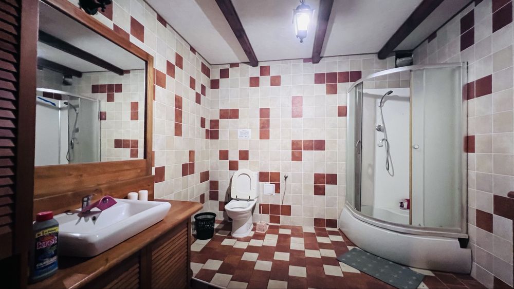 Продаж готельно-ресторанного спа комплексу в Сухолуччі