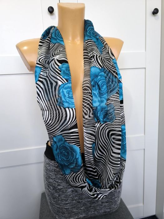 Chusta z zapięciem kwiaty róże motyw zwierzęcy print zebra top vintage