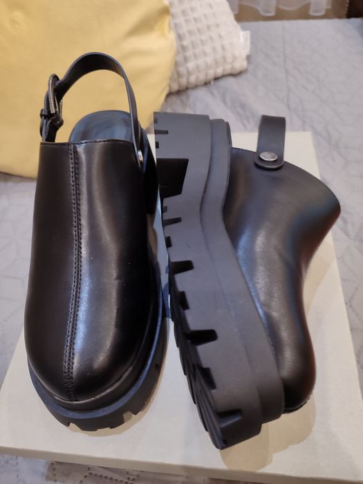 Nowe buty o oryginalnym fasonie na platformie rozmiar 38 ONLY
