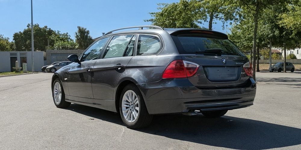 BMW 320d E91 (IUC antigo) foto 5