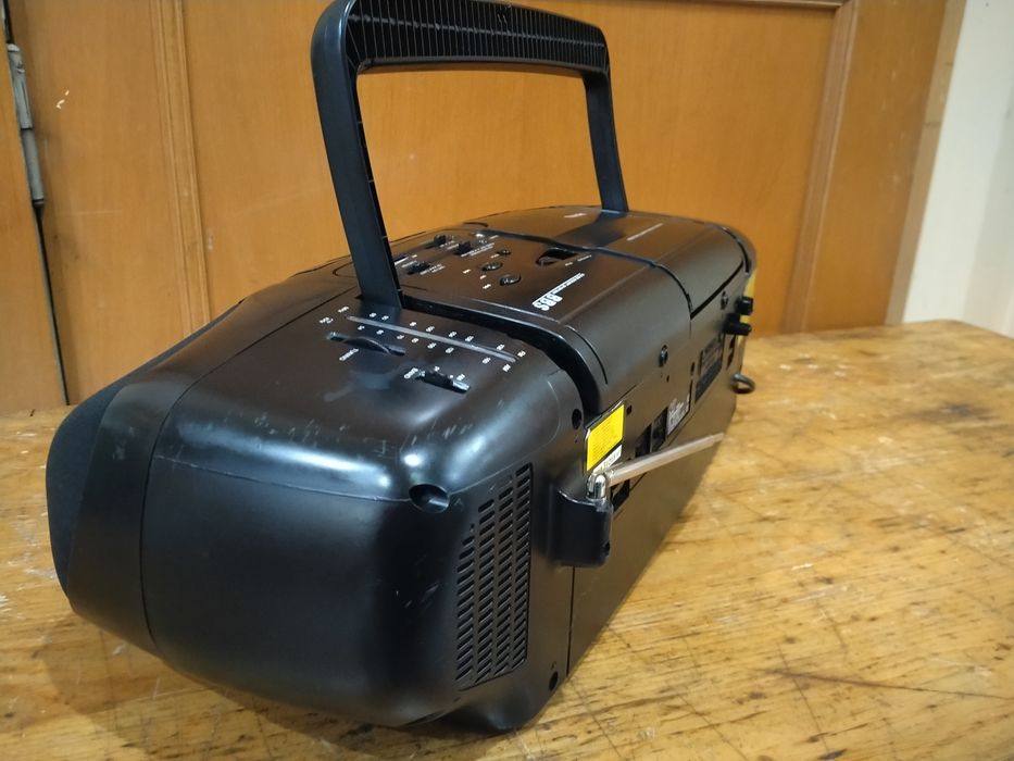 Магнитофон  General Technic GT 6575 под ремонт на запчасти