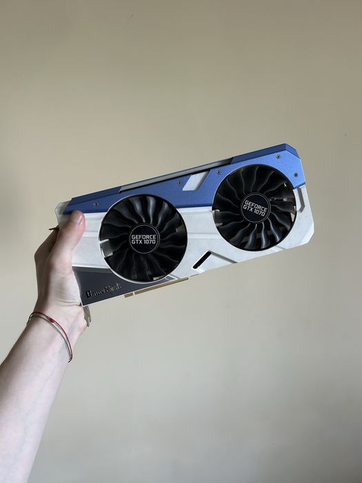 Артефакти! GTX 1070 GameRock Palit 8Gb Відеокарта