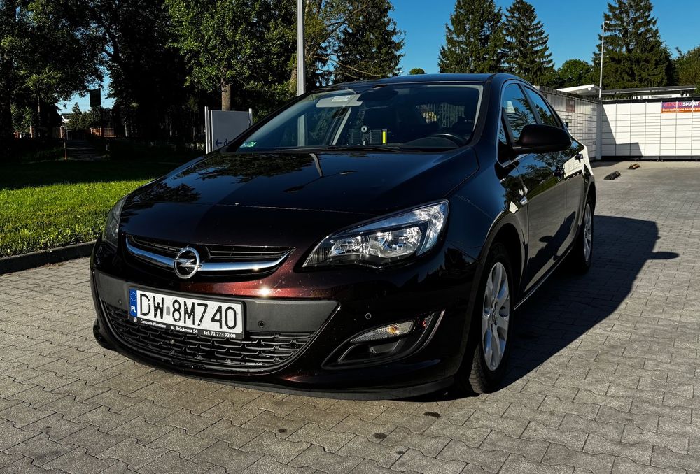 Opel Astra Opel Astra J 2017 benzyna + LPG