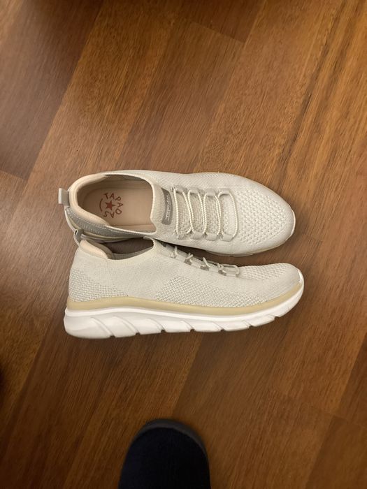 Tenis marca tapadas tamanho 40