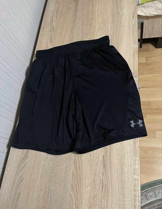 Under armour шорти спортивні для тренувань