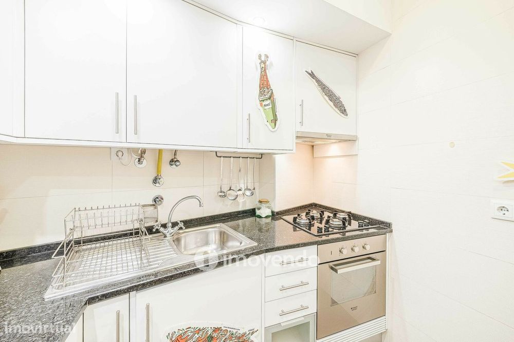 Apartamento T3 remodelado, mobilado e equipado, no centro de Lisboa