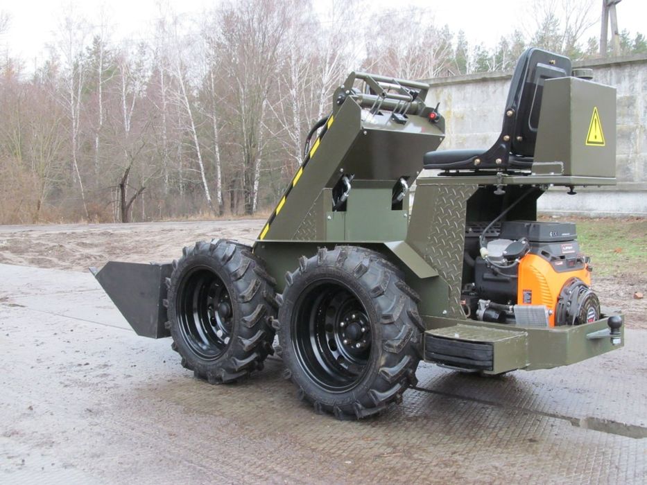 Міні навантажувач з двигуном V2, мінітрактор, мінінавантажувач