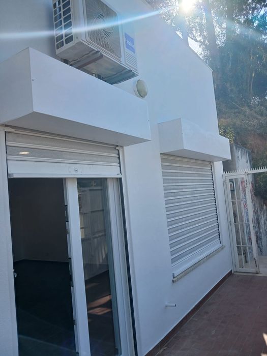 Arrendamento de espaco comercial Povoa Santo Adrião em odivelas