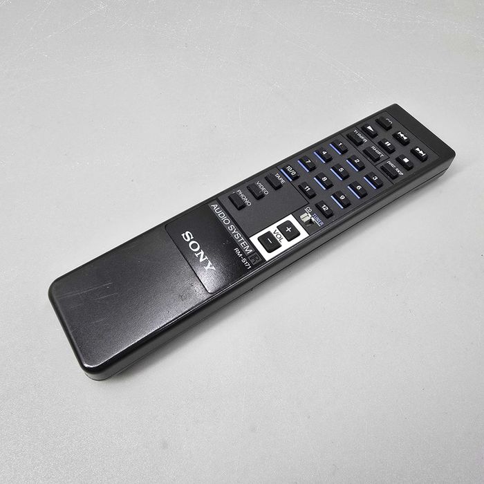 Odtwarzacz CD SONY CDP-561 Z Pilotem Okazja!