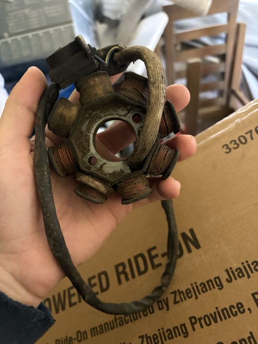 Stojan iskrownik zaplonowy skuter 50 4t