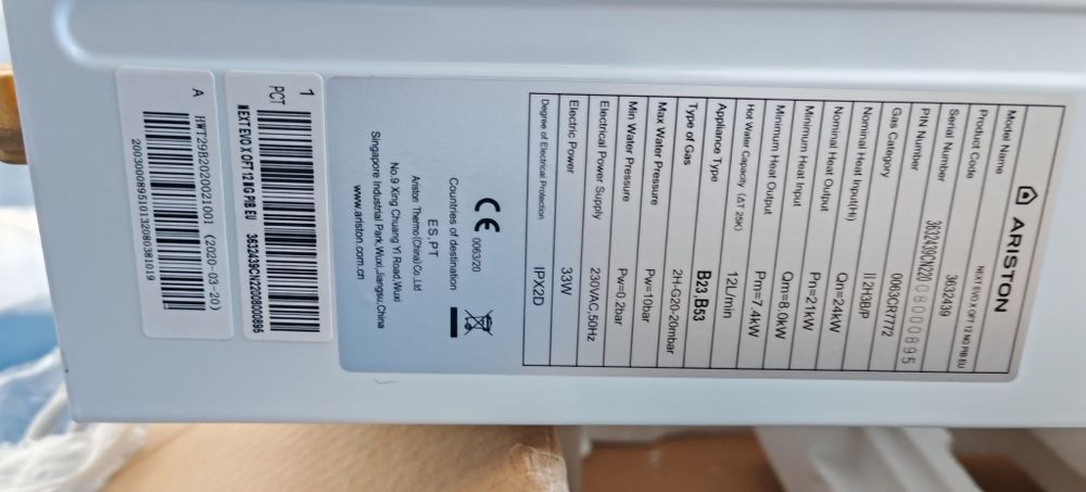 Esquentador solar Ariston novo