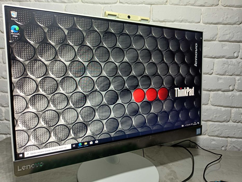 МОНОБЛОК AIO Lenovo V410 1920x1080 IPS i3 7100T DDR4 8GB SSD256GB WiFi