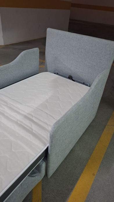 Sofá poltrona com sofá-cama