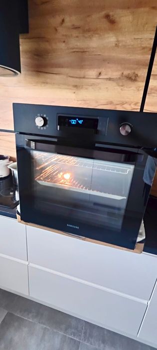 Piekarnik Samsung Dual Cook NV66M3531BB