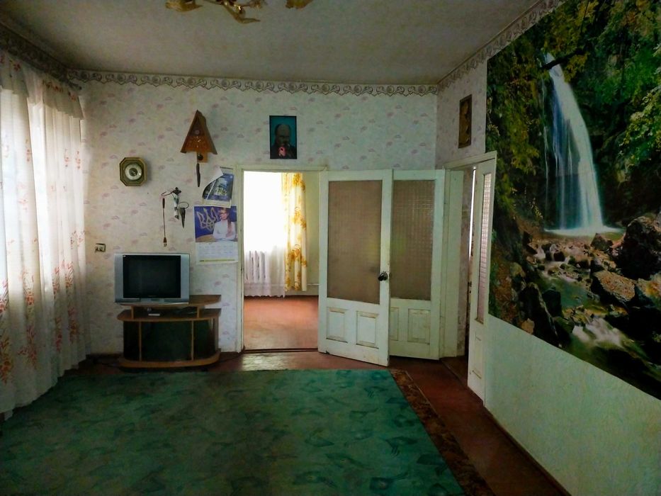 Продам будинок в с.Погреби