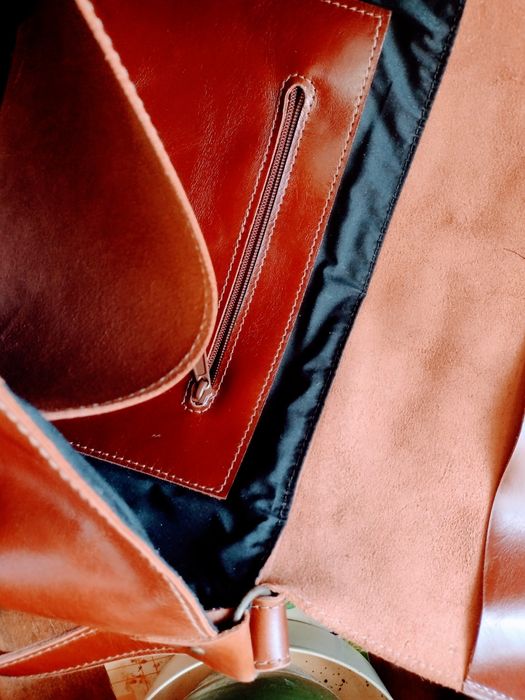 Сумка шкіряна жіноча на плече.