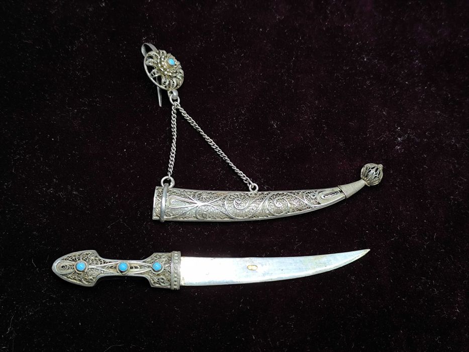 Серебряная большая брошь 84 пробы