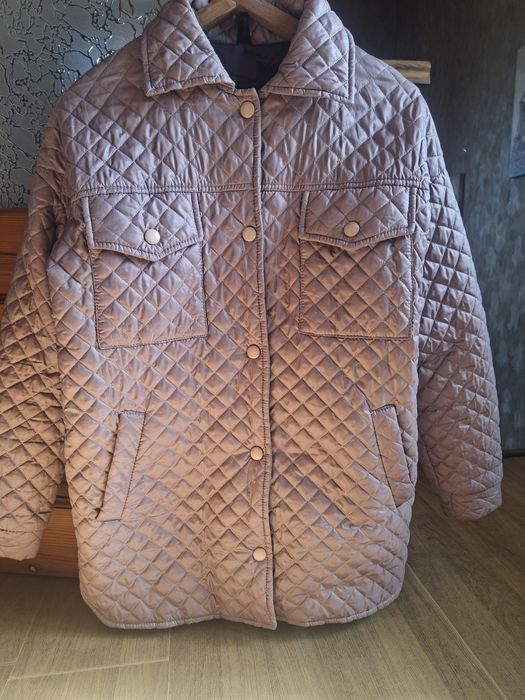 Куртка демісезонні 44р