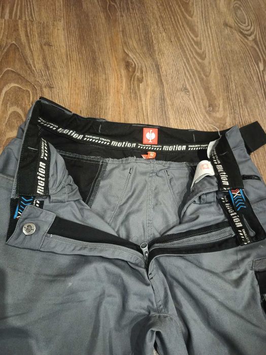 Spodnie robocze Strauss motion rozmiar 52