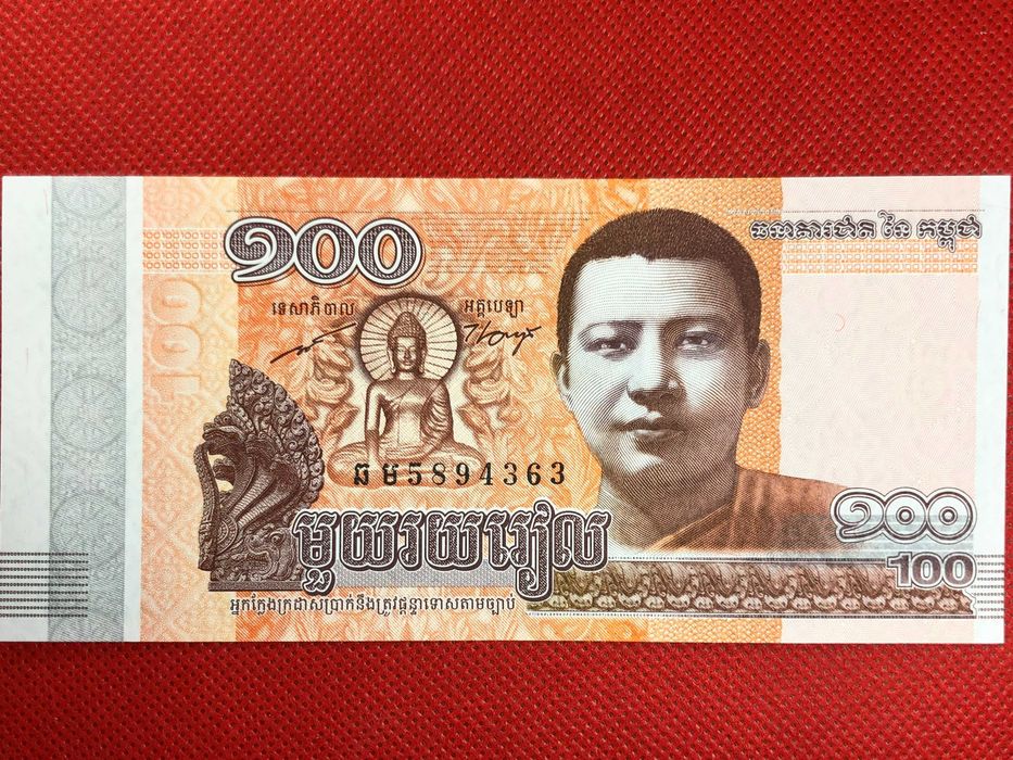Cambodja 100 Riels 2014 Norodom Sihamoni  UNC
