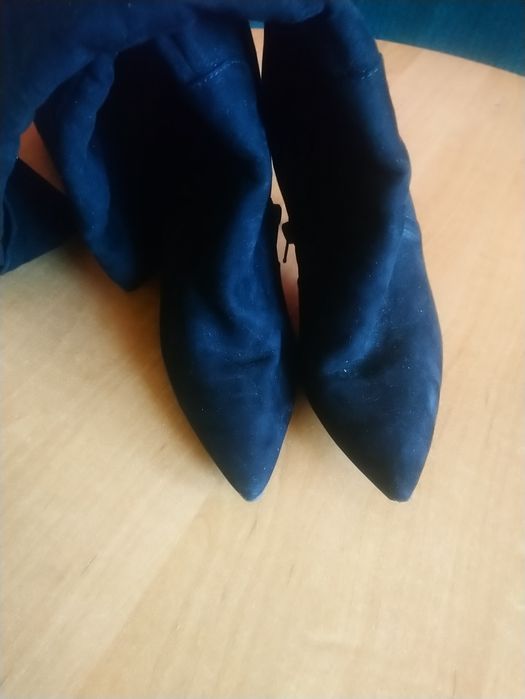 Buty zimowe kozaki długie szpilki czarne do kolana 39
