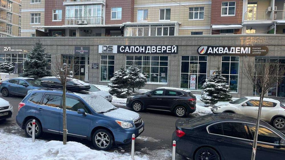 Фасад, вітрина! Топ локація, S=175 з ремонтом Філатова 2/1, Печерськ