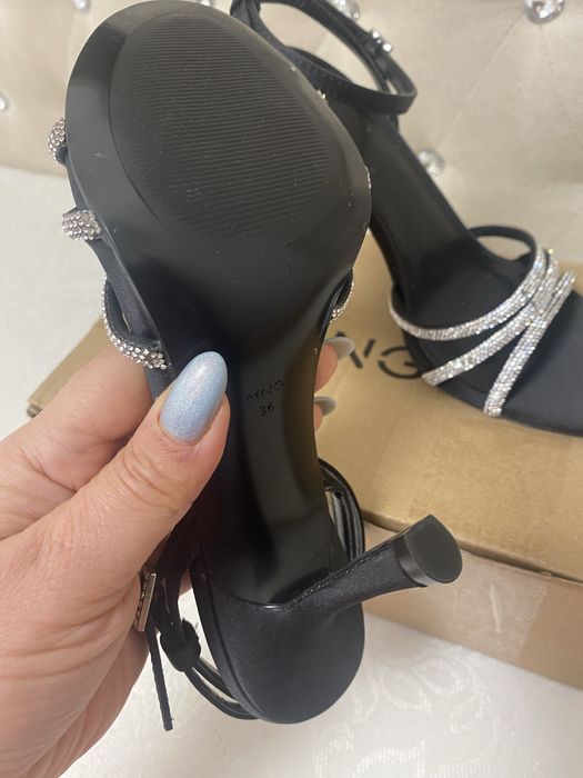 Mango босоніжки