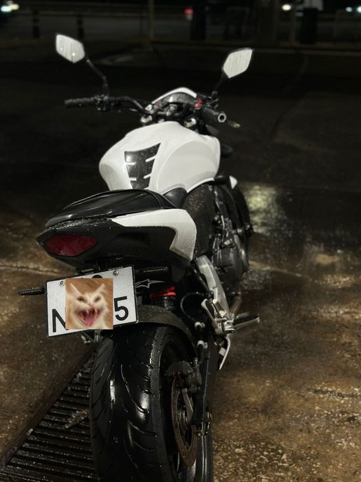 Vendo hornet 2013 moto zera