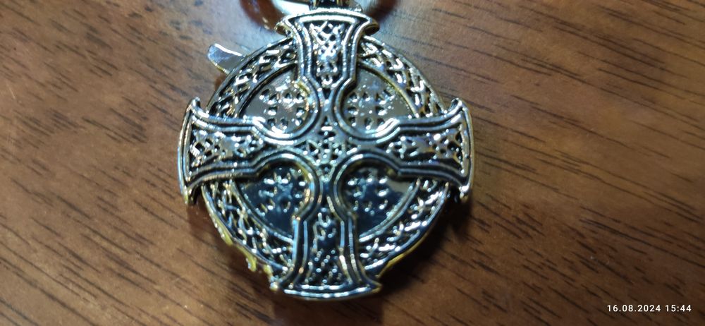 Цепь скандинавский мотив