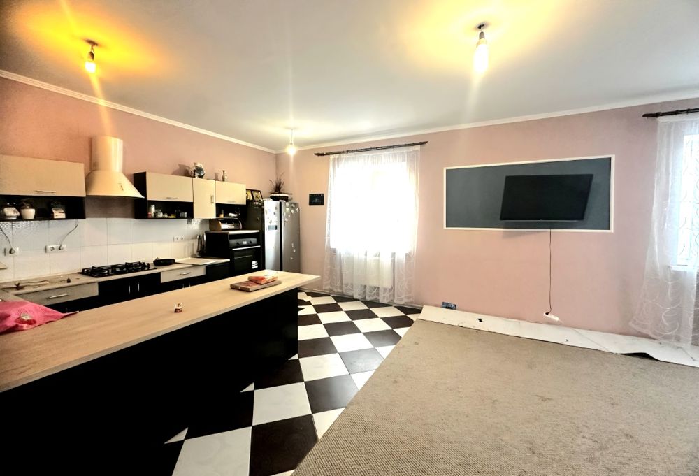 ДЕРЖПРОГРАМИ!!! ГАЗ!! Будинок 160 кв.м.на 8 сот,права  частина міста