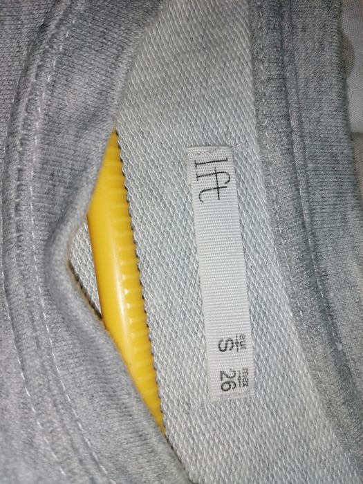 Camisola cinza "Yeah"