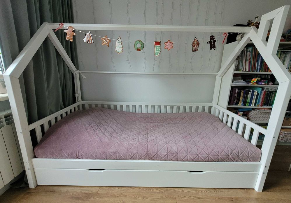 Podwójne łóżko domek marki Luletto