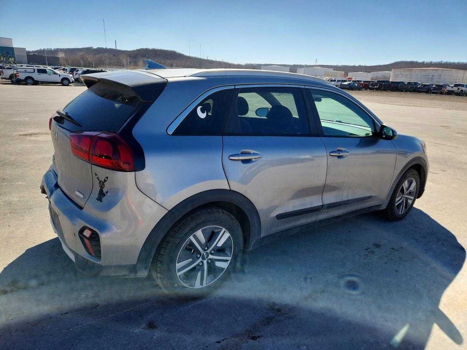 2022 Kia Niro LXS