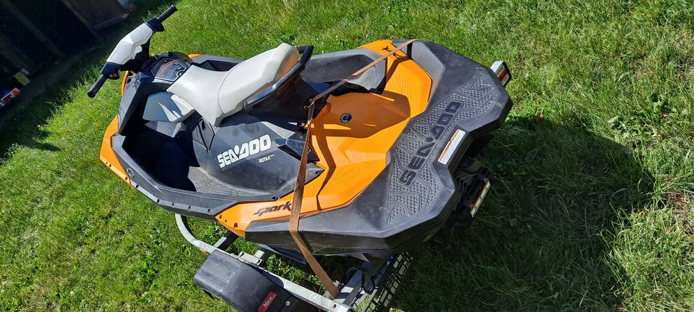 Sea doo spark silnik czesci dokladka 3up silnik kadlub trixx doklad