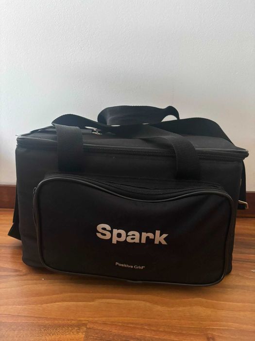 Positive Grid Spark 40 + Bolsa/Case Original – Excelente Estado