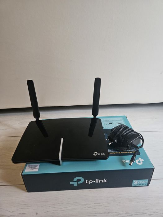 Router TP-Link MR600 4G+