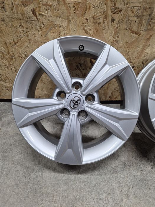 Диски 5*114.3, R17,  Toyota