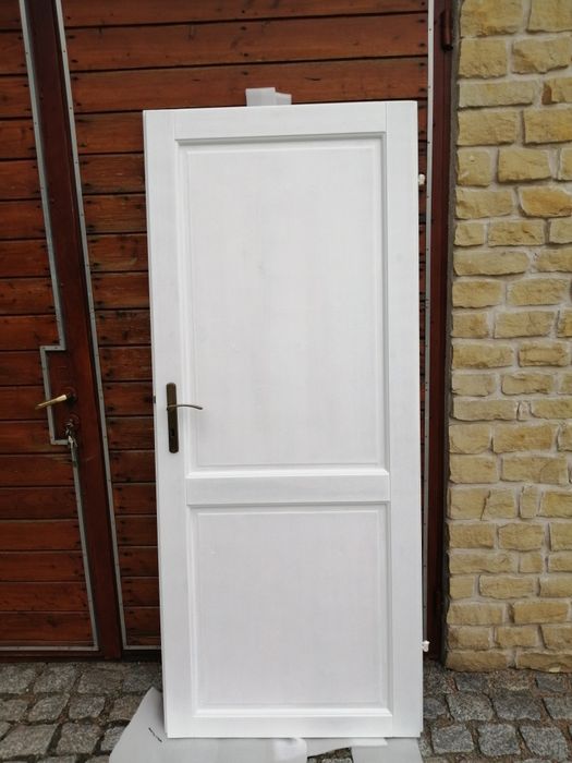 Renowacja/odnawianie/malowanie  drzwi,okien,parapetów,blatów,mebli