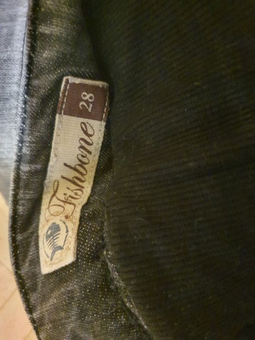 Szare joggery jeans