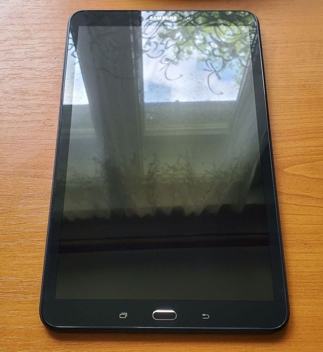 Планшет Samsung Galaxy Tab 10.1 SM-T585
16Gb Blue UA