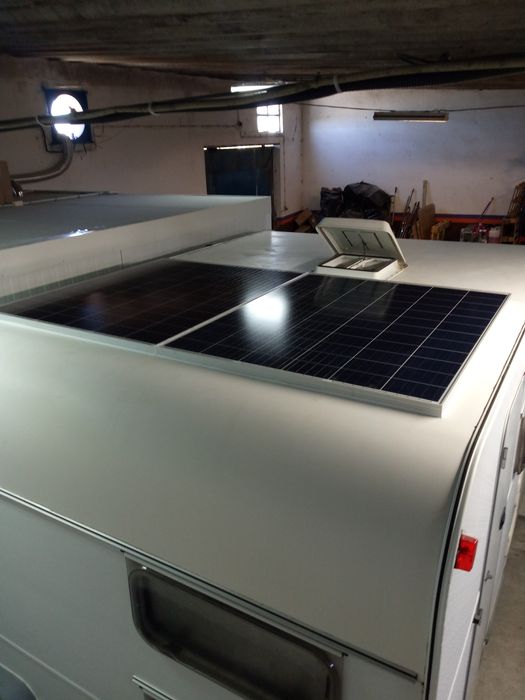 Vendo a caravana Pluma 450