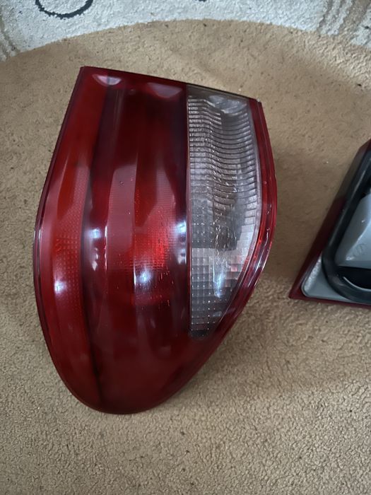 Задні фари Mersedes w210