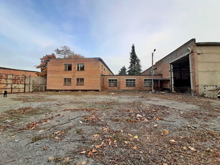 Продаж виробничо-складського комплексу 13 670 кв.м, пр-т Хмельницького