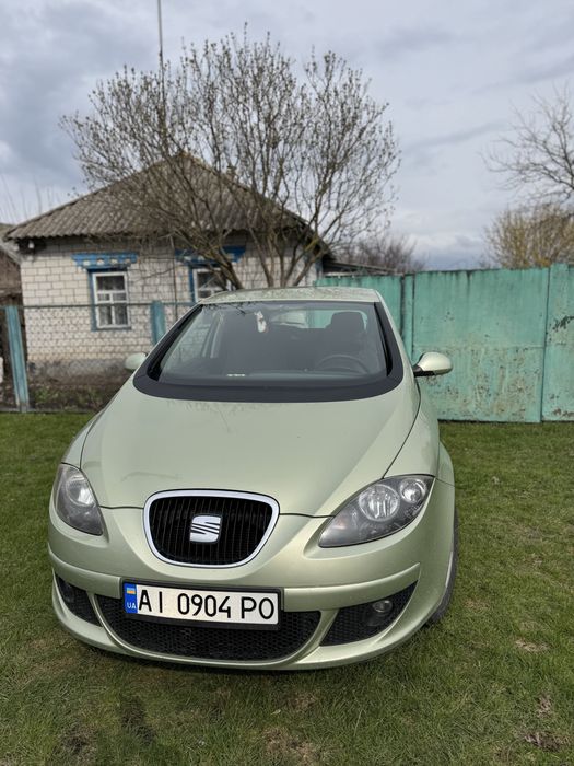 ПРОДАМ АВТО 2005 року.