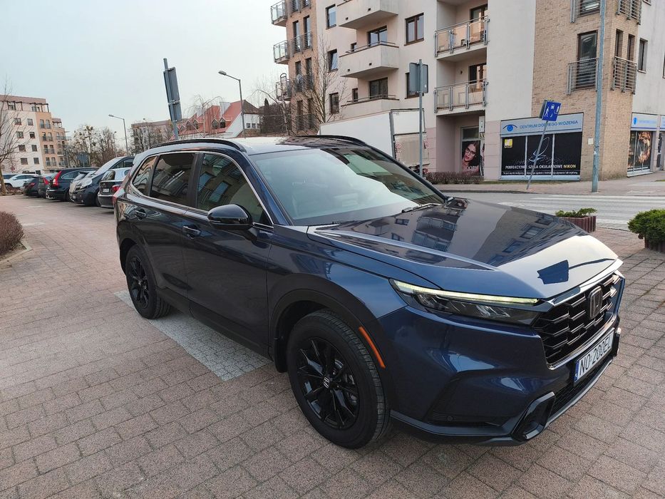 Honda CR-V Honda CR-V 2.0i MMD SPORT HYBRID 4WD I rej. 07.2025r 1993cm 184 KM