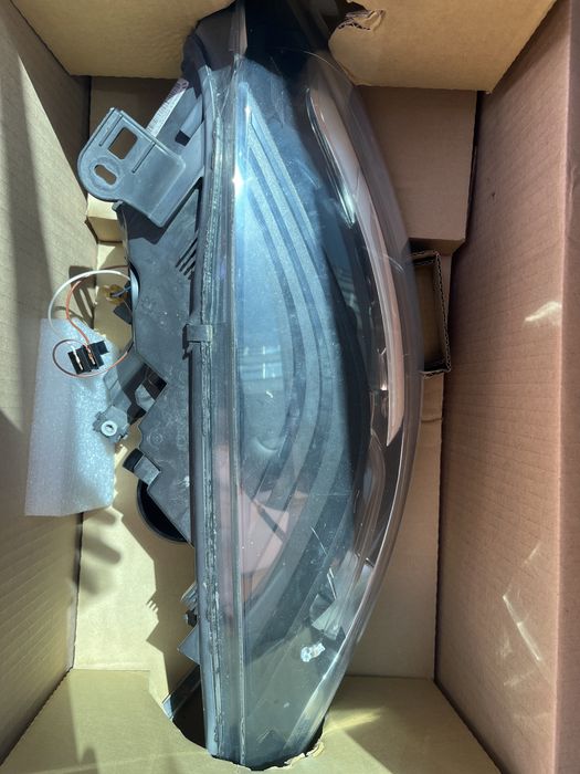Farol Megane 2015