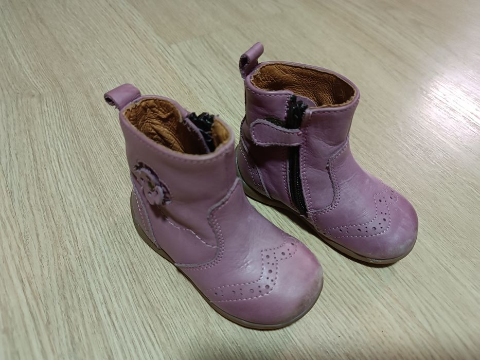 Дитячі ботинки для дівчинки