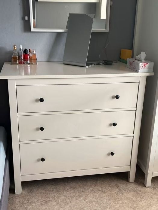Komoda biała 3 szuflady klasyczny styl Ikea Hemnes