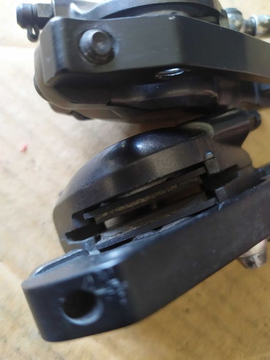 Shimanoe DEORE XT hamulce tarczowe Hydr. BL/BR-M8000  dł 84/148cm Polecam