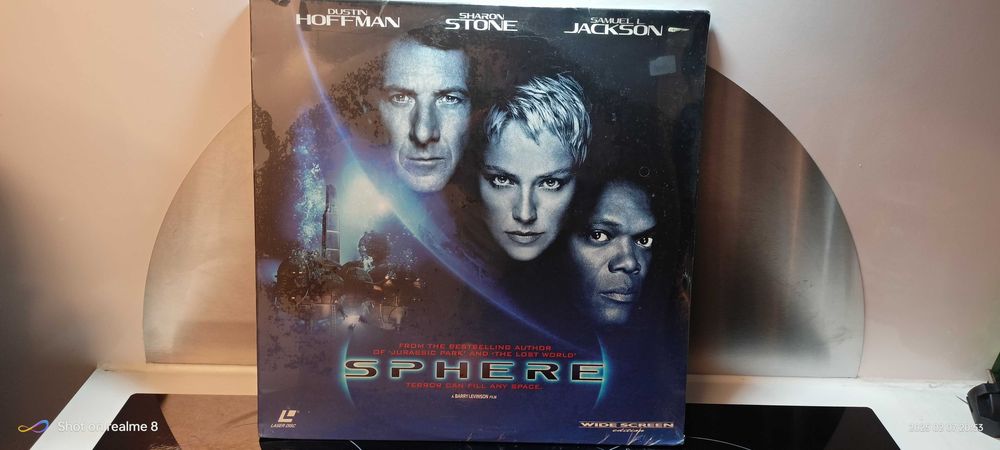 Laserdisc SPHERE  (Kula) oryginalnie zapakowana. Nowa .